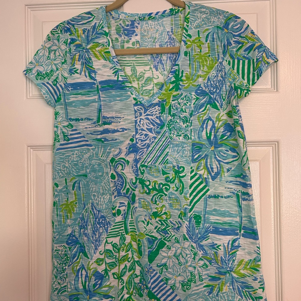 XS Lily P t shirt